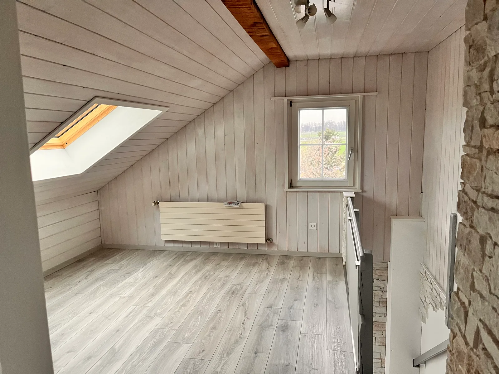 4.5 Zimmer Duplex Haus mit Garten